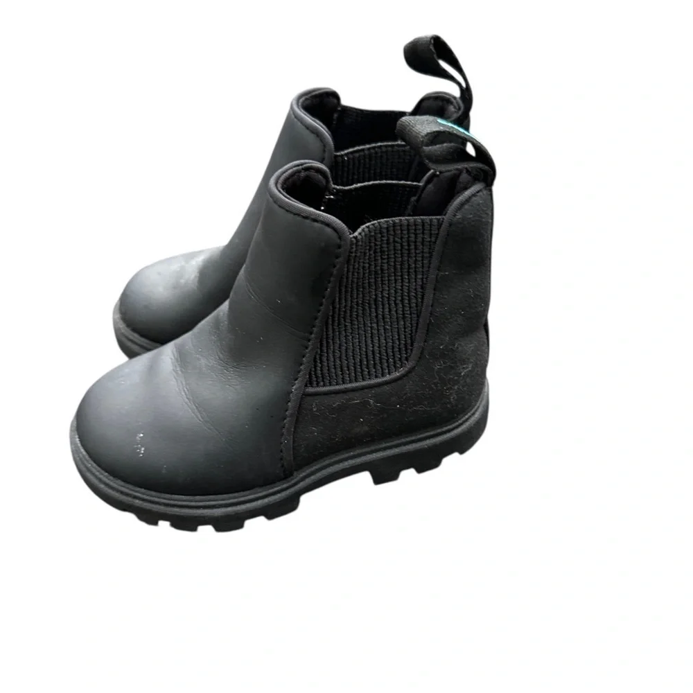Native Kensington Chelsea Black slip on boot size c7